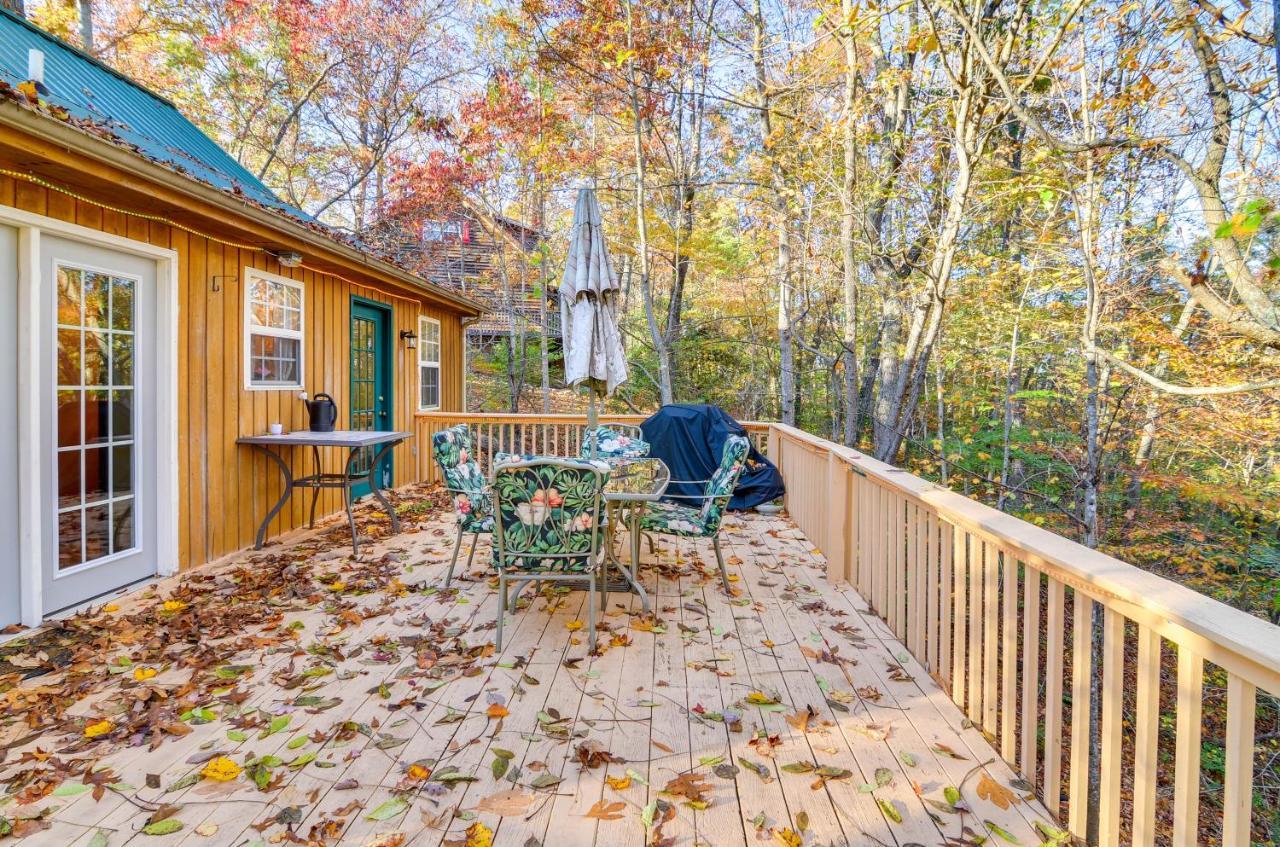 Burnside Resort Cabin With Hot Tub And Outdoor Spots! Exterior photo